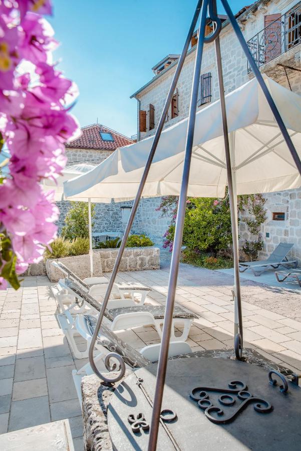 Guesthouse Mrshe Palace Perast Exterior photo
